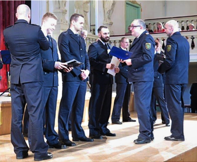 Feierliche Ernennung der Polizeimeisterinnen und Polizeimeister der Polizeifachschule Schneeberg