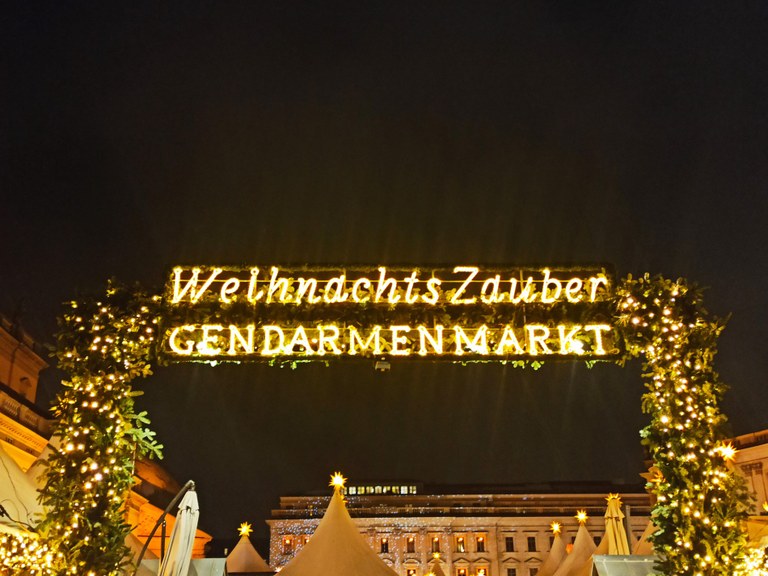 BE_20231206_WeihnachtsmarktGendarmenmarkt.jpg